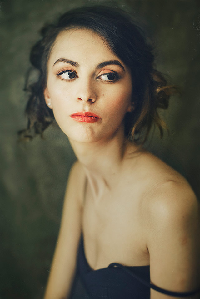 Cristina Venedict拍摄的画意优雅肖像 