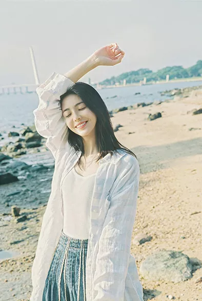 氧气少女 轻柔美好的女孩写真
