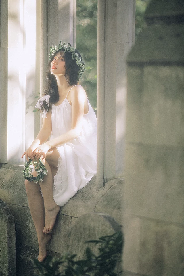 戴花环 睡衣 少女写真