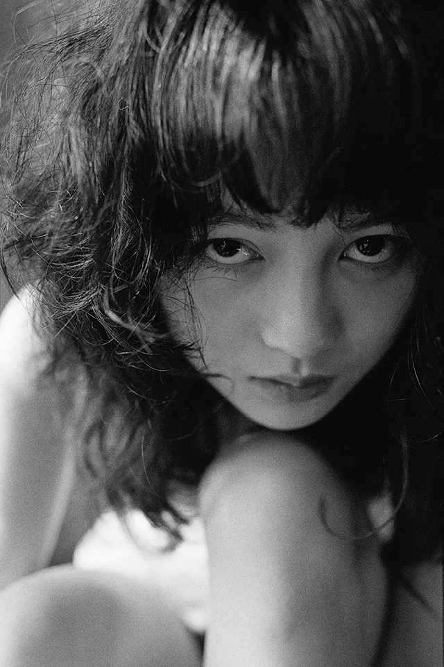 像栗山千明一样的少女